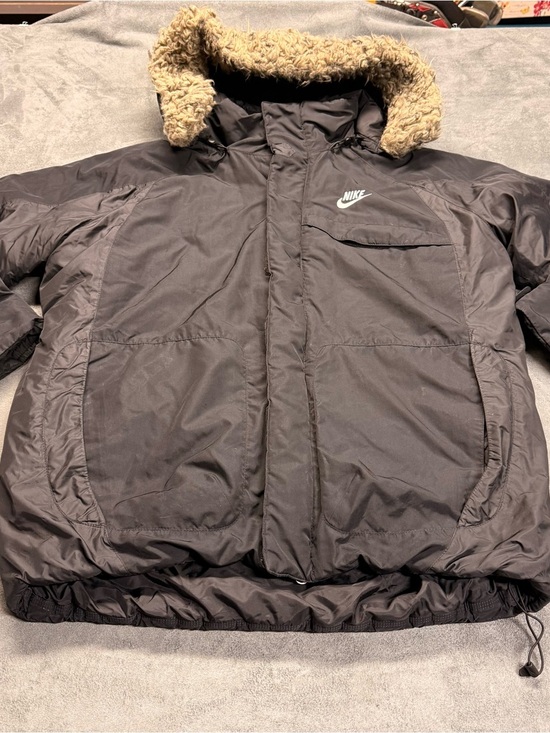 Nike Other - Nike Black Jacket with Tan Faux Fur Hood Trim - removable hood & fur